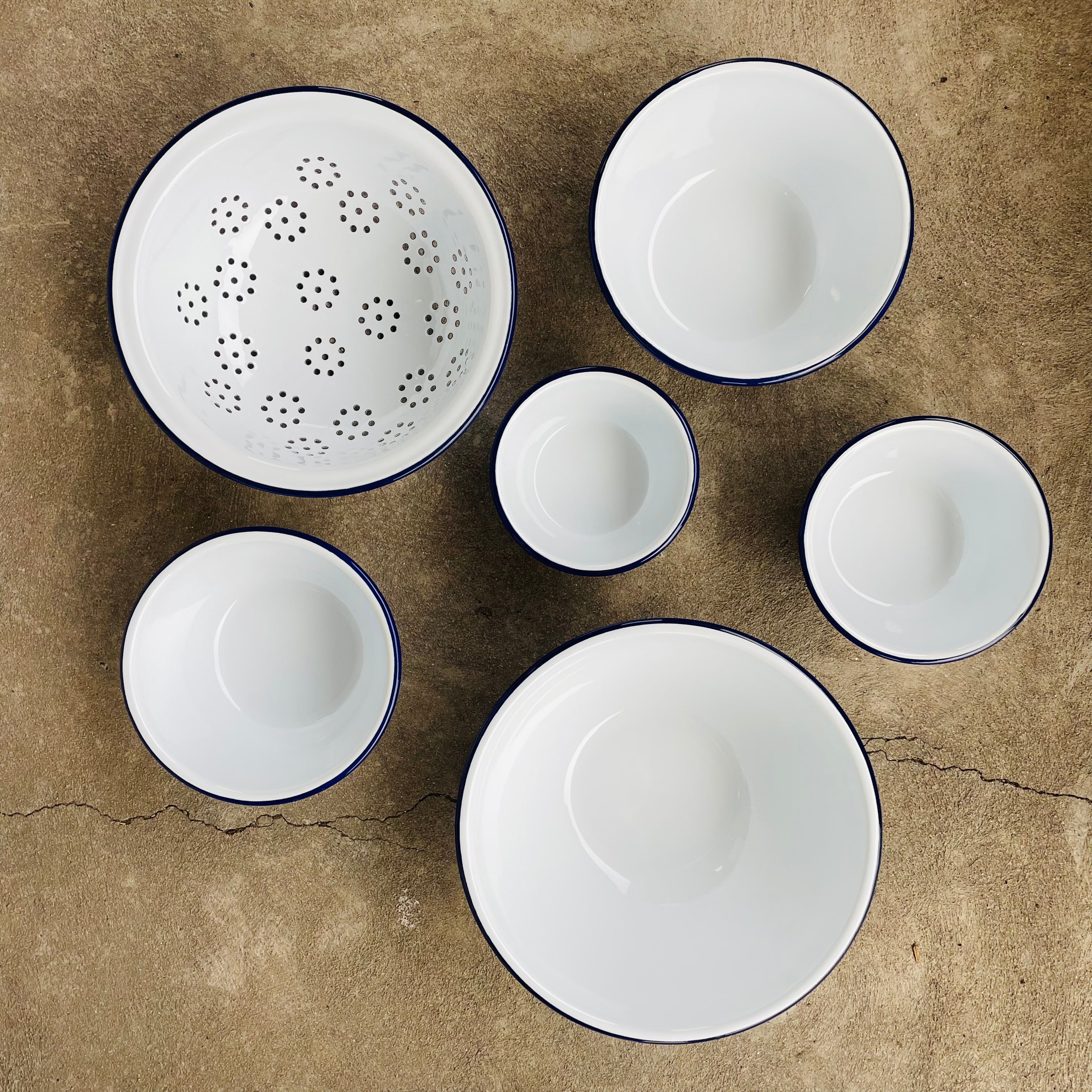 Falcon White Enamelware 5pc Bake Set